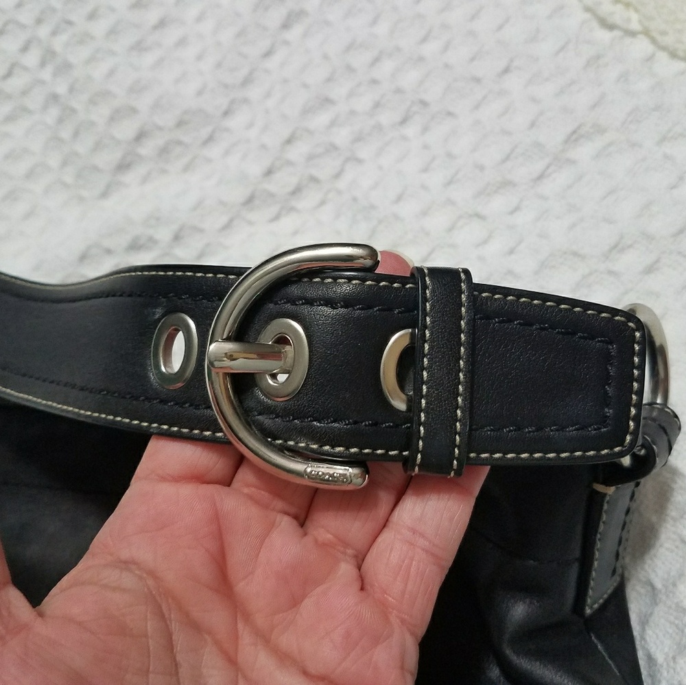 Coach - Picture 3 of 3